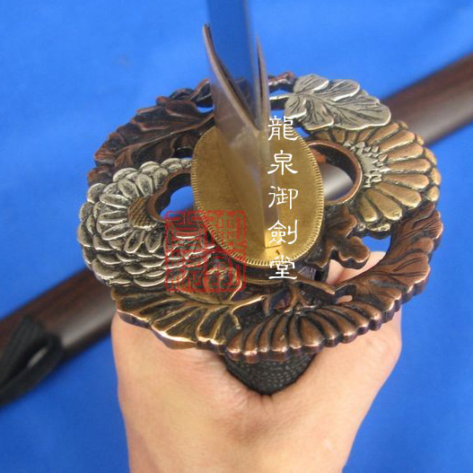 黑檀鞘日本刀金菊鎏金刀镡武士刀烧刃